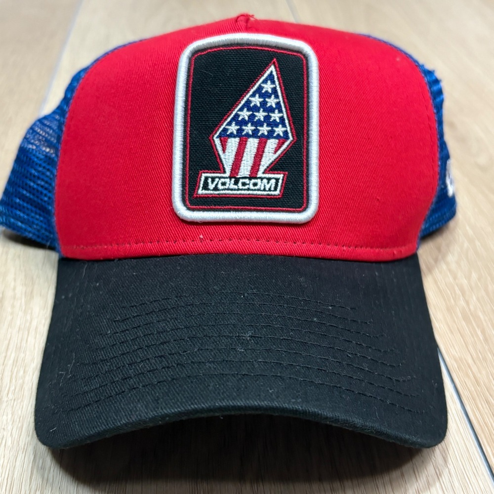 Volcom New Era 9FORTY Trucker Hat Mens Red Blue Black USA Flag Patch Snapback